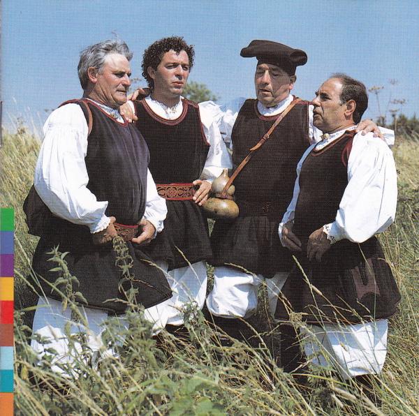 CD● Tenores di Bitti テノーレス・ディ・ビッティ S'amore 'e mama